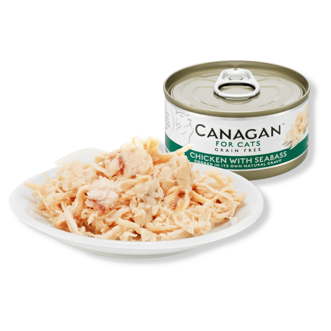 Canagan Chicken with Seabass Cat Food Tin 75g. It is served on a plate along side the tin. Chunky textue.