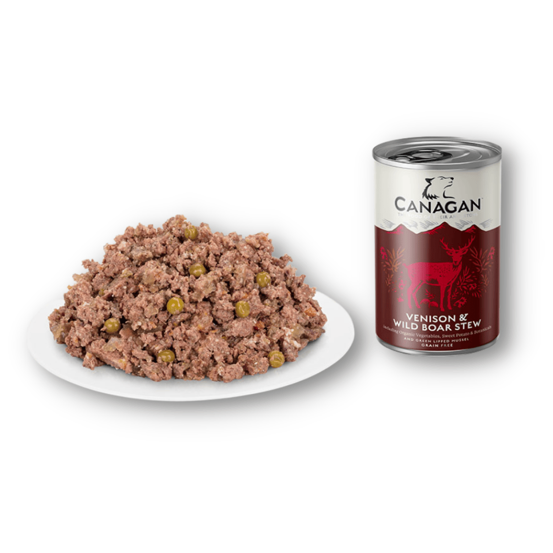 Canagan Venison and Wild Boar Stew Wet Food 400g, beside it it is served on a plate.