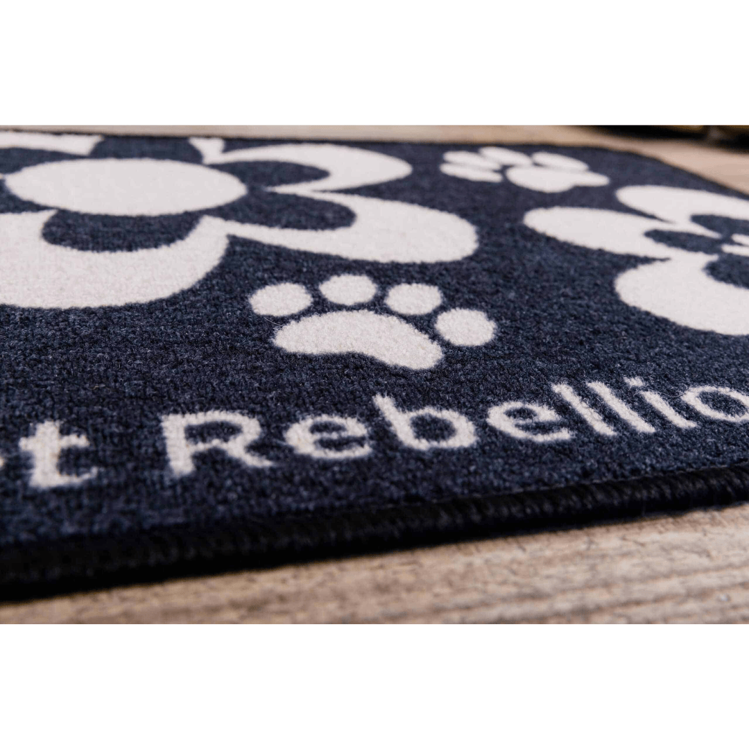 Dinner Mate Feeding Mat Black Flower