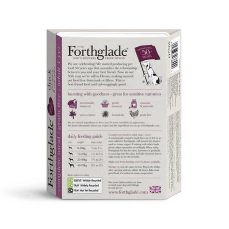 The back of a Forthglade Duck grain free wet dog food tray against a white background.