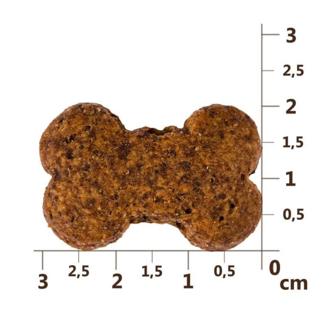 The measurements of the Carnilove Ostrich with Blackberries Crunchy Dog Treats. 3cm x 2cm