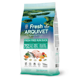 Bag of Fresh Arquivet natural pet food with a scenic design on the packaging.